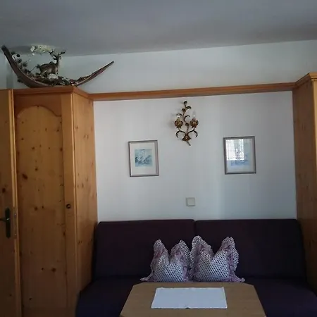 Haus Pinnistor Нойштифт-им-Штубайталь