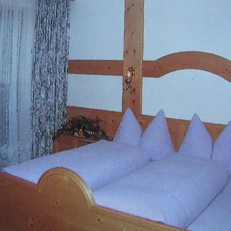Haus Pinnistor *