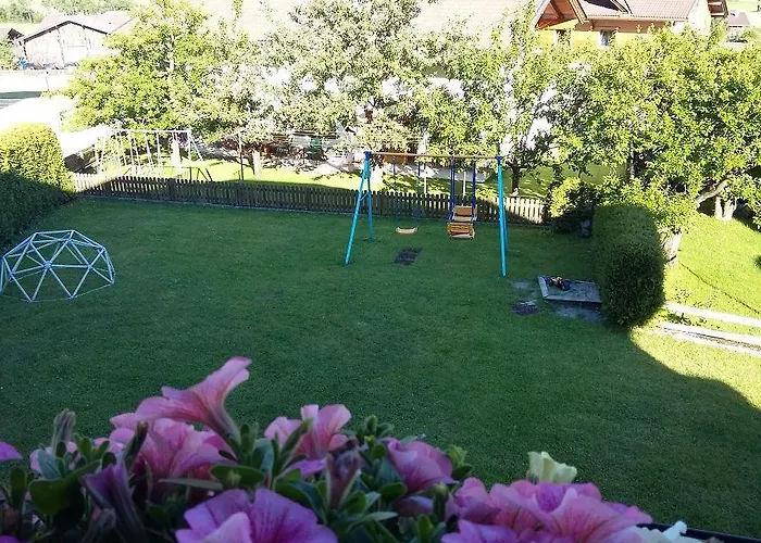 Apartment Haus Pinnistor