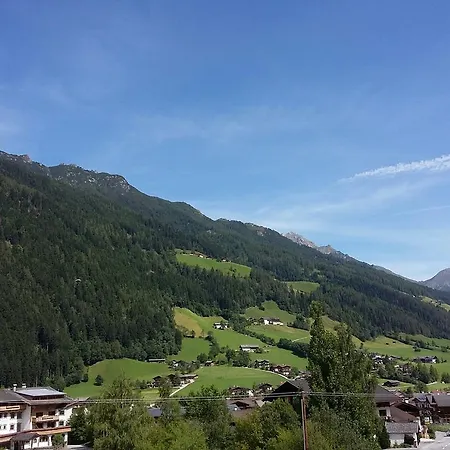 Apartamento Haus Pinnistor